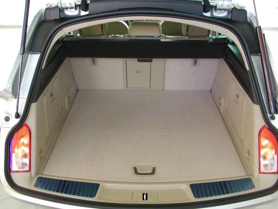  Opel Insignia Sports Tourer 2008 года  (фото 39 из 127)